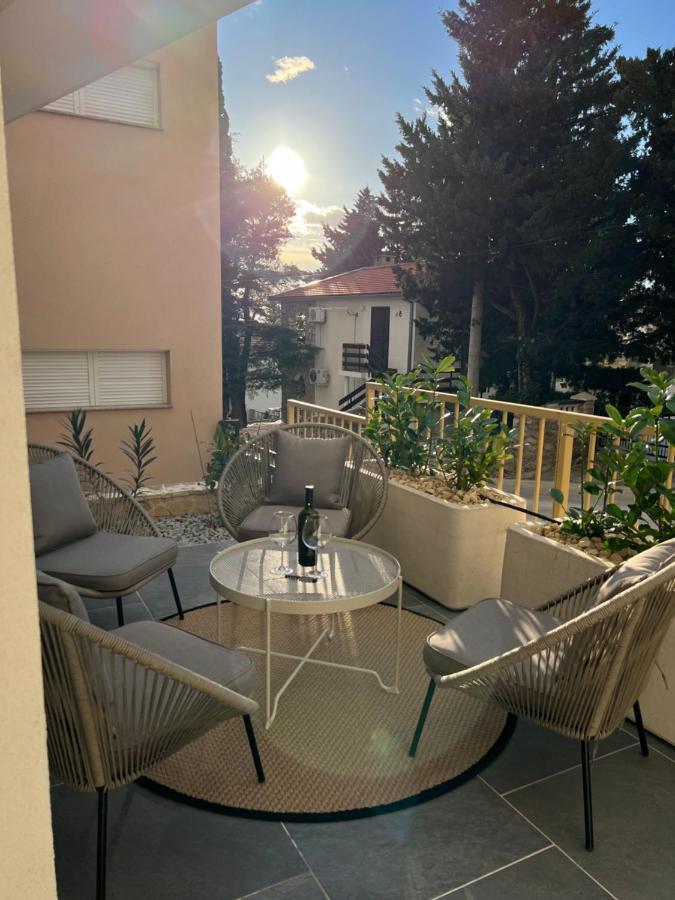 Sunset Huus Lejlighed Starigrad Paklenica Eksteriør billede