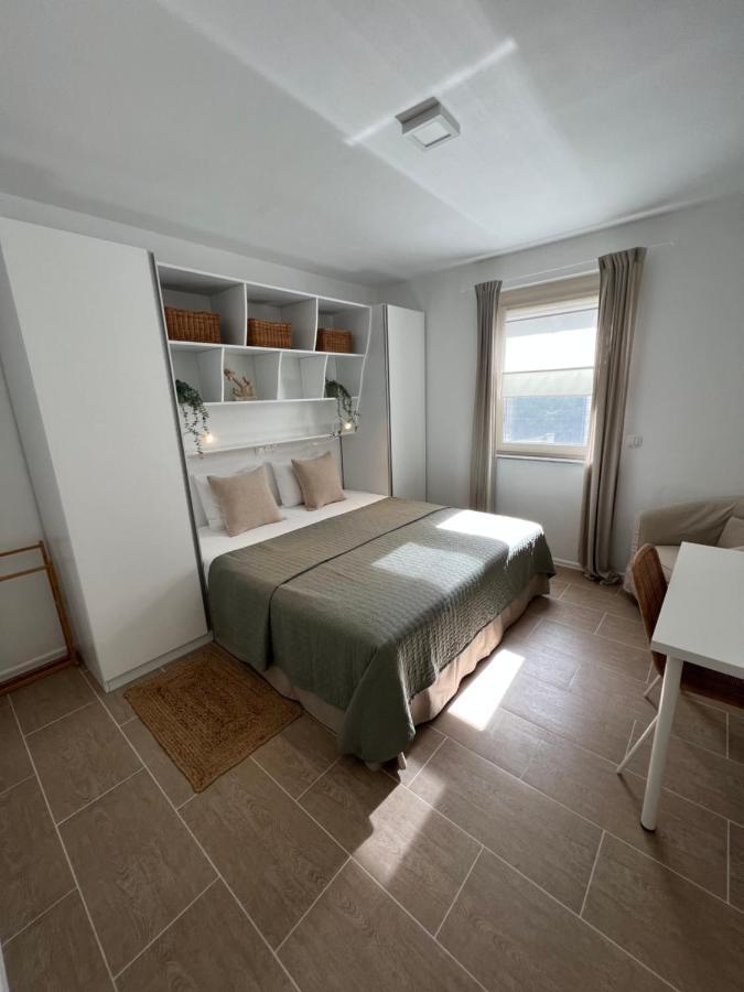 Sunset Huus Lejlighed Starigrad Paklenica Eksteriør billede